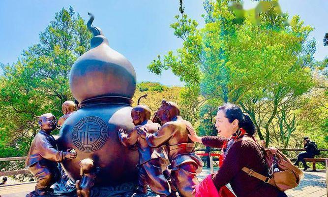 问道手游攻略（寻找普陀山法宝的秘密，助你在问道手游中轻松战胜敌人！）